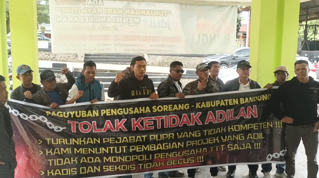 Koordinator Aksi Berencana Melaporkan Dugaan Penyelewengan Pejabat PUTR Kab.Bandung ke APH