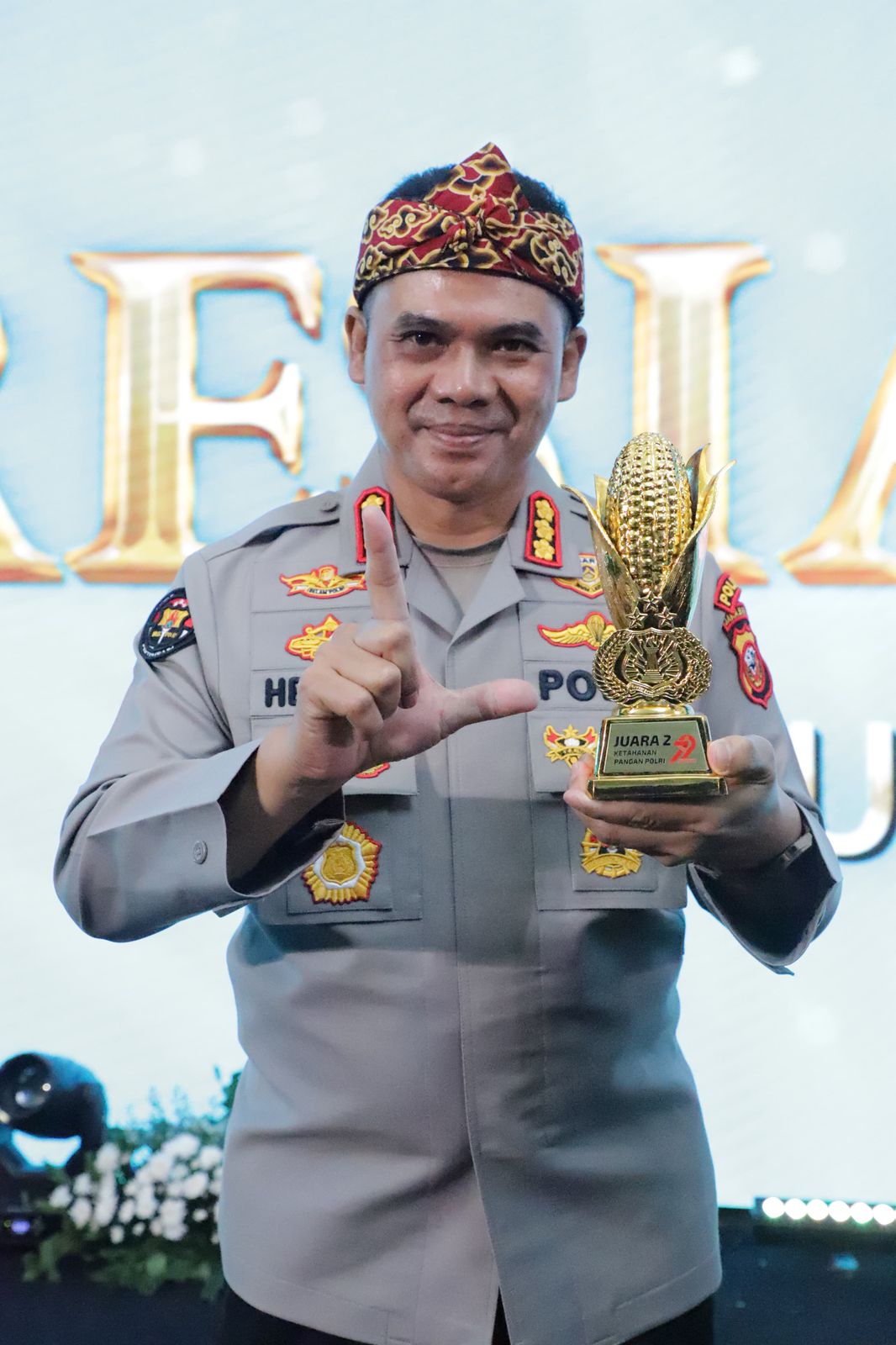 Meraih 5 Juara di Ajang Awarding Day Apresiasi Kreasi Polri Kabid Humas Polda Jabar Diapresiasi Kapolri