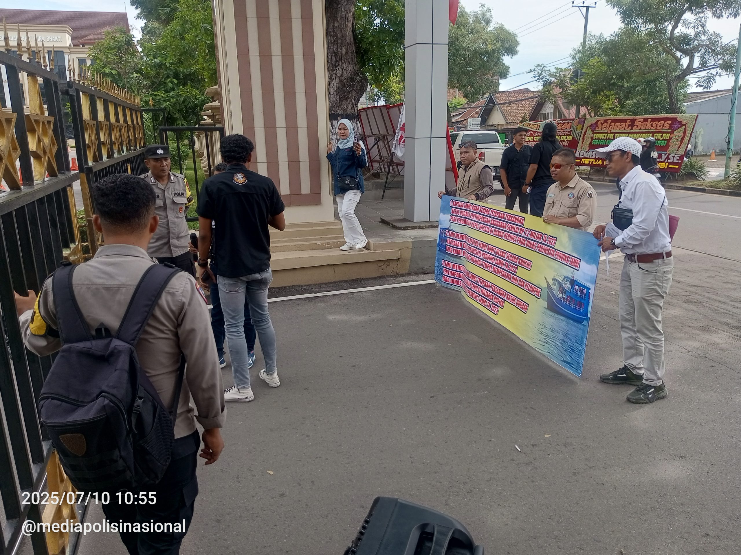 LSM PETISI SAKTI Desak Polda Jambi Usut Dugaan Korupsi Pengadaan Kapal Kerinci Sakti Wisata Rp1,2 Miliar