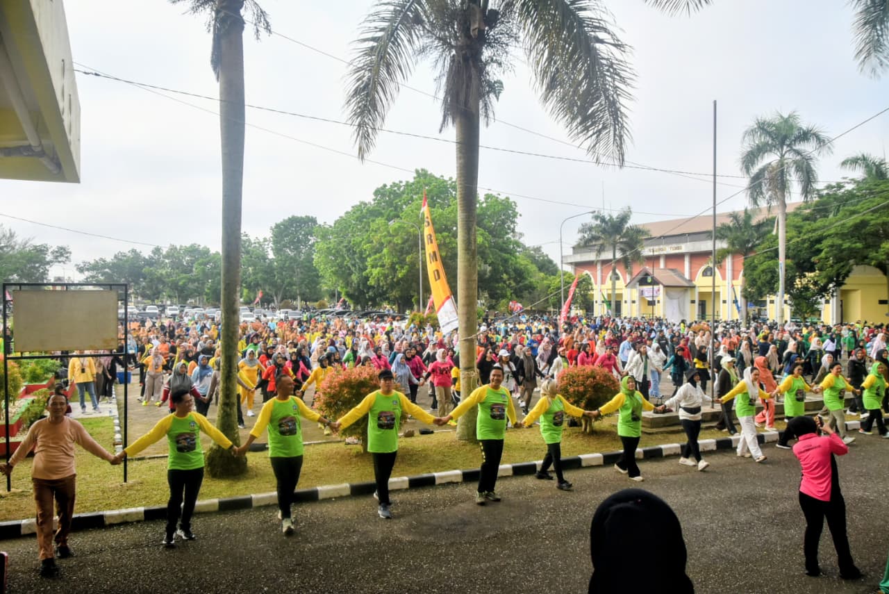 HAORNAS 2025 di Sarolangun: Kapolres & Bupati Gaungkan Revolusi Olahraga, Dorong Ekonomi Rakyat