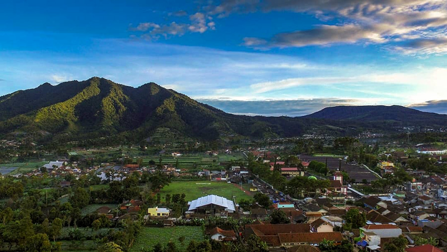 Desa Jayagiri Lembang : Surga Alam dan Potensi Wisata Edukatif di Kaki Gunung Tangkuban Parahu