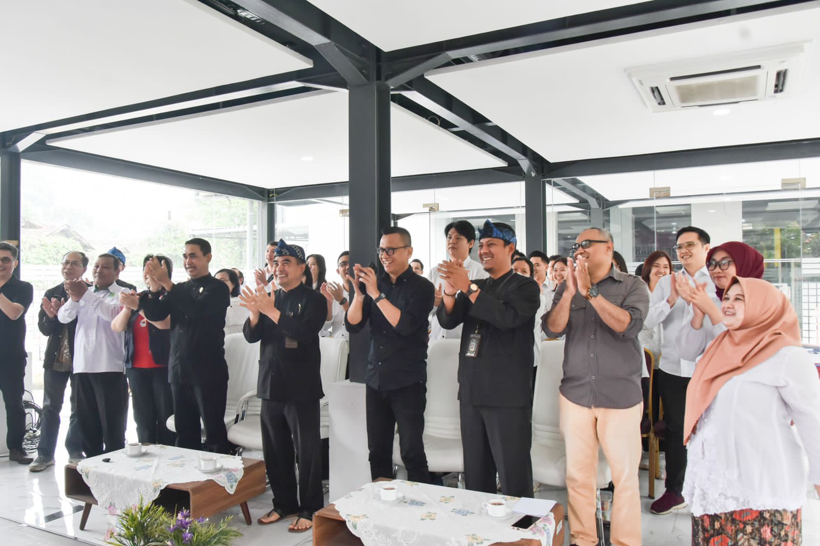 18 Pasangan Menikah Gratis di MPP Kota Bandung