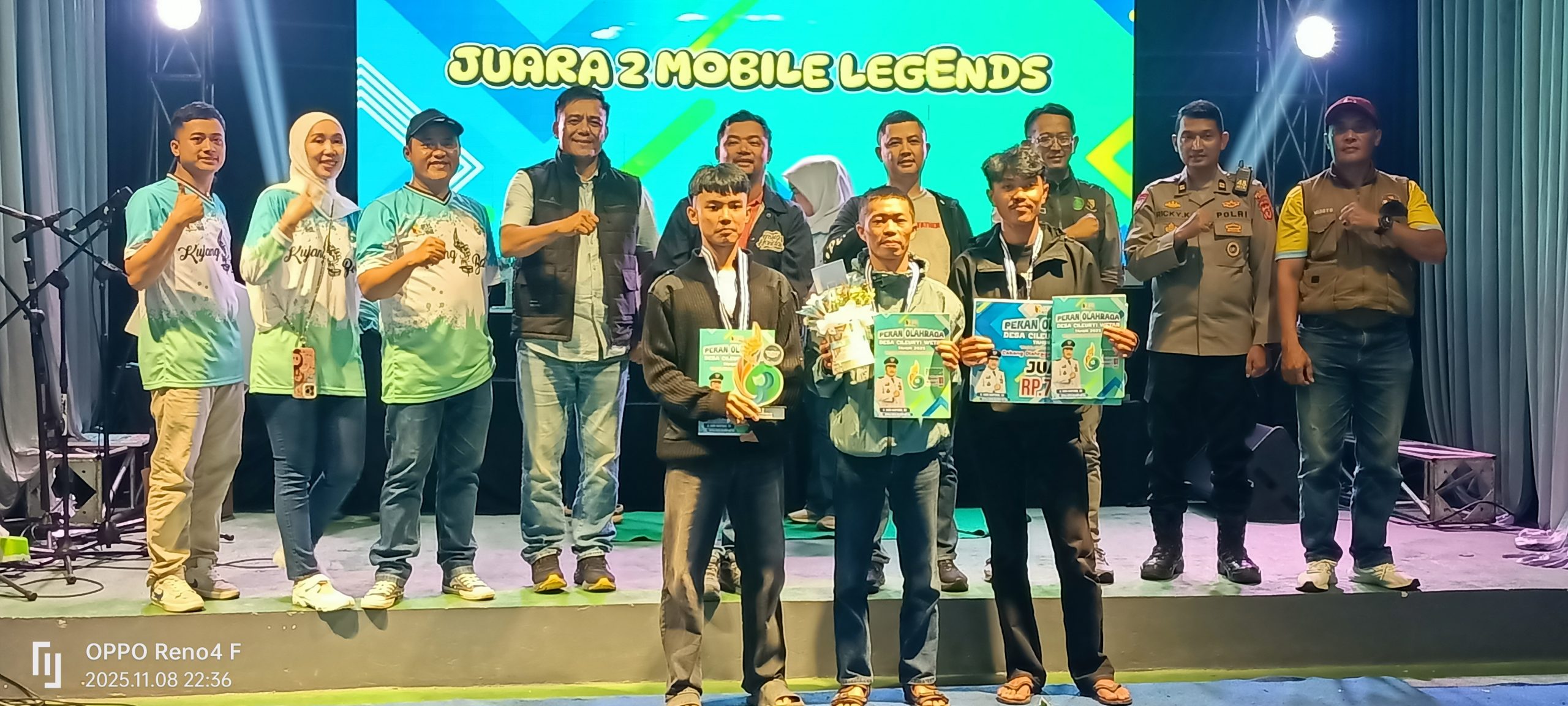 Penutupan PORDES VI Desa Cileunyi Wetan Berakhir Sangat Meriah